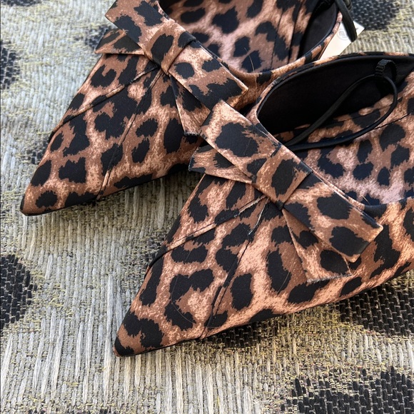 Zara Bow Leopard Animal Print Kitten Heel Mules - Picture 4 of 13